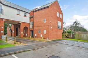 Westholm Court, Bicester