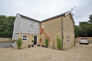 Flat 1, Parkside, Launton Road, Bicester
