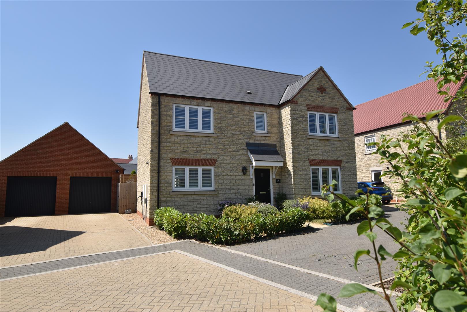 Read more about the article Bicton Close, Bicester